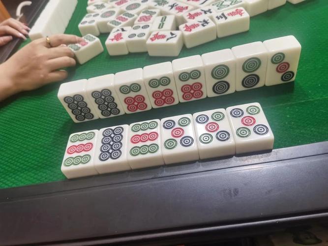 小闲川南棋牌