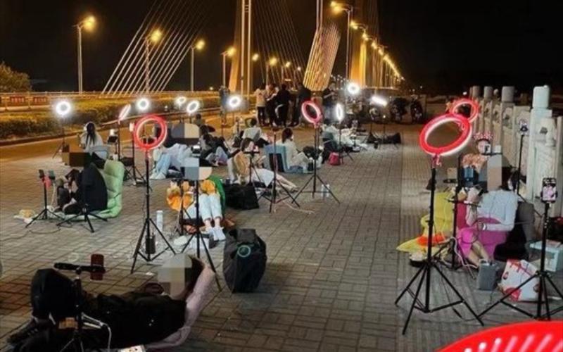 扎堆直播视频免费